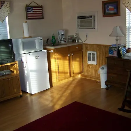 The Windmill Farm Bed And Breakfast Tolar Room photo